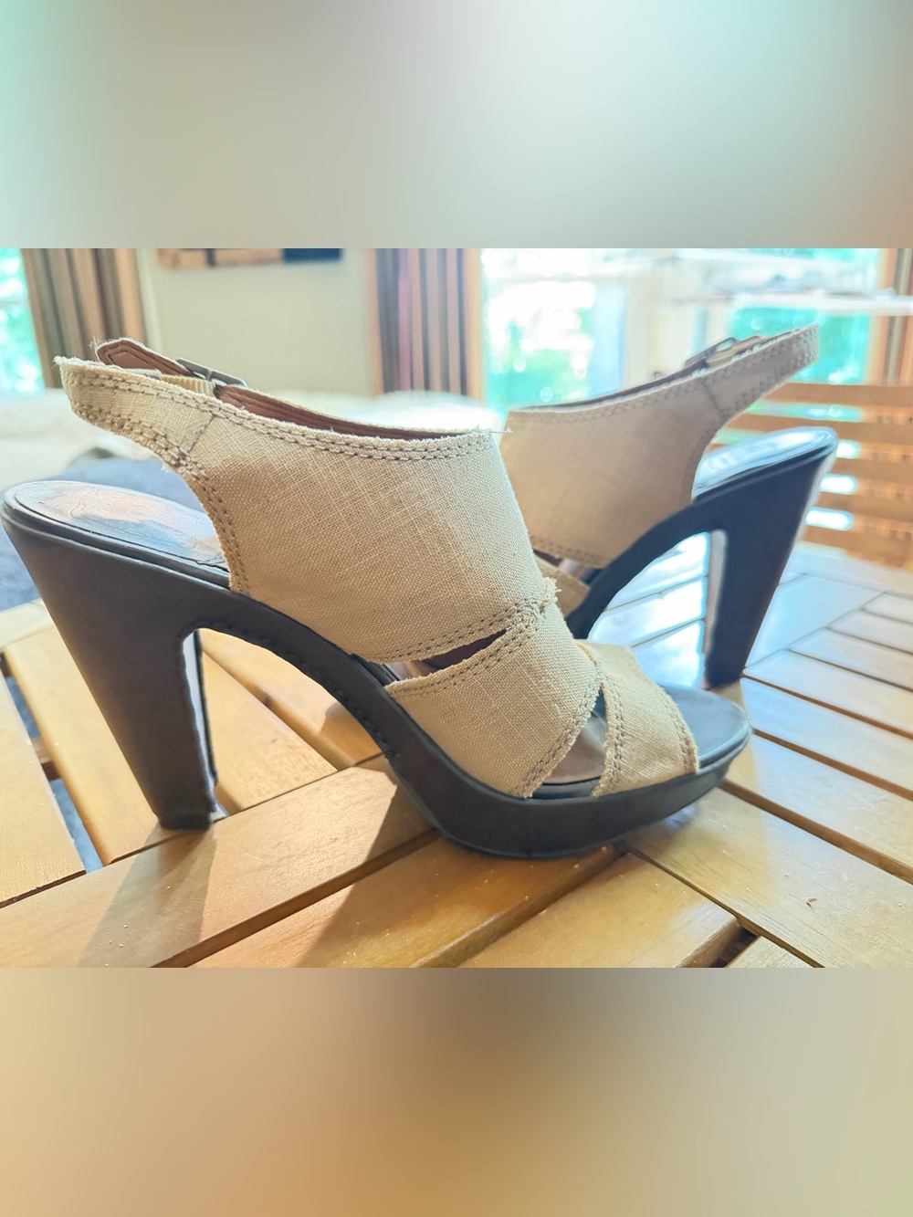 Lucky Brand Beige Linen Platform Heels